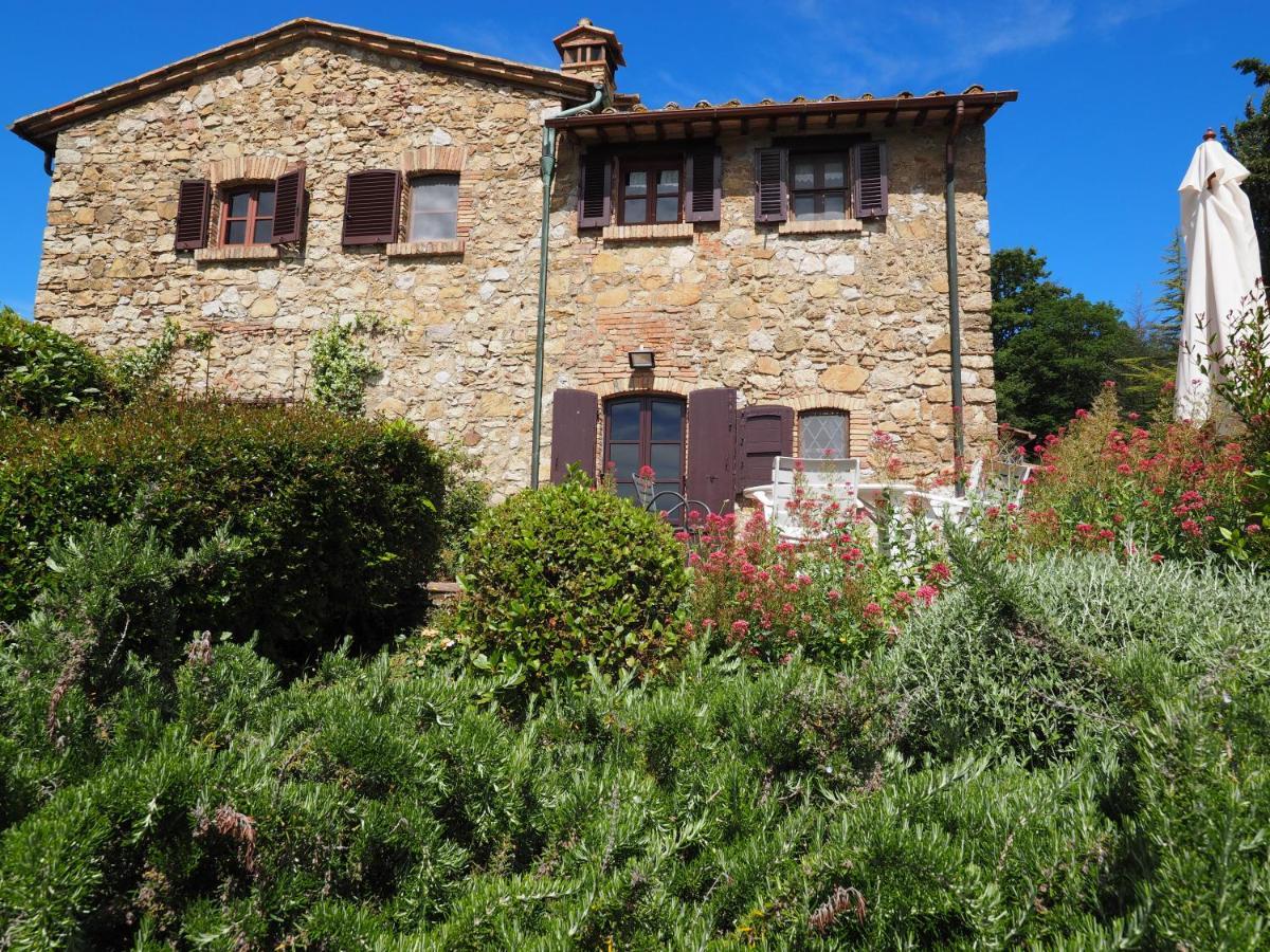 Sassi Bianchi Guest House Sensano Exterior foto